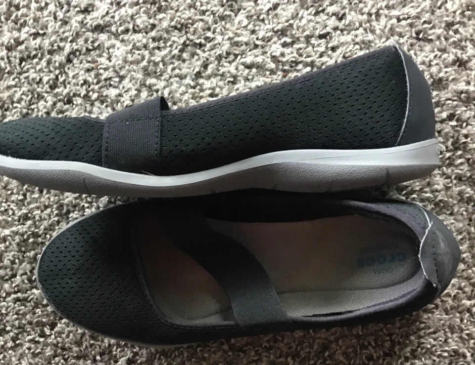 Crocs LiteRide Mary Jane Black  Womens Comfort Shoes Size 6 - Image 3 of 4