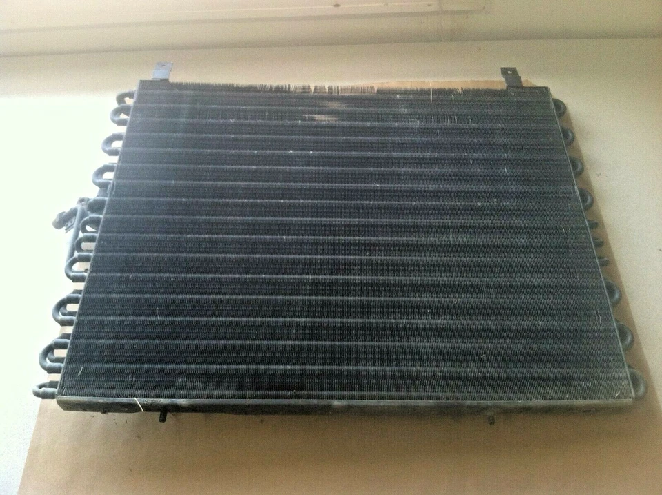 1985-92 MERCEDES-BENZ 300E W124 ~ CONDENSER ~ A1248300870 - Image 3 of 4