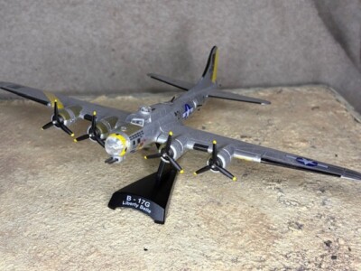 Model Power, B-17G ''Liberty Belle'' Heavy Bomber