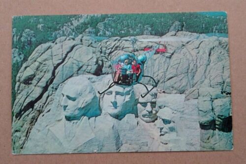 Printed Postcard - South Dakota Mt. Rushmore Helicopter Aerial View - Picture 1 of 2