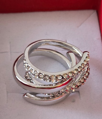 White Gold Plated W/Swarovski Crystals Element Double Layer Wedding Band Ring - Picture 4 of 8