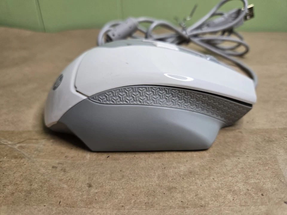 HP G200 Wired Gaming Mouse White 4000 Max DPI - Image 3 of 4