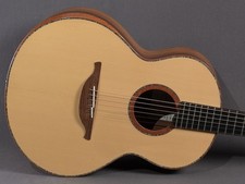 Lowden S50 Winter Limited Edition