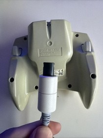 SEGA HKT-7701 Dreamcast Controller - White (Yellowing)