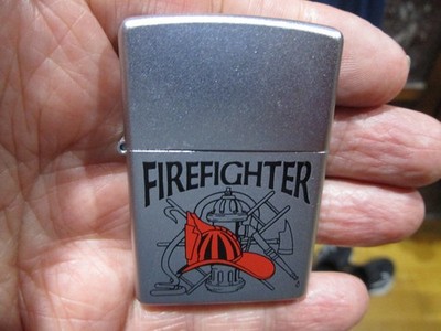 2001 Fireman Firefighter Zippo Lighter Unused Never Fired