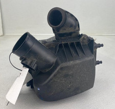 2021-2022 Buick Encore Chevy Trax Air Cleaner Filter Box Assembly Used Oem 21-22