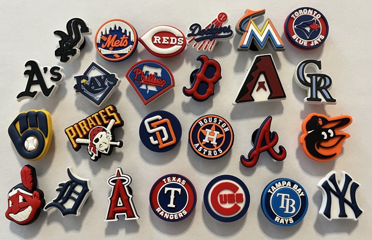 MLBチームロゴピンバッジセット MLB Baseball Team Logo shoe Charms Pick your team SET OF 2 SAME