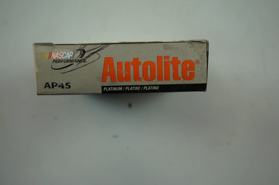 Autolite Spark Plug Platinum AP106 Pack Of 4 NOS - Imagem 2 de 4