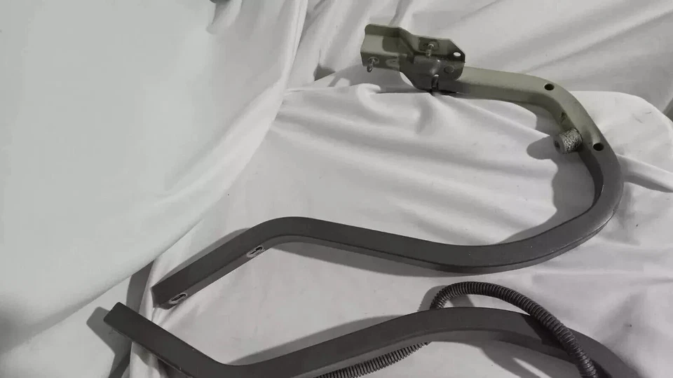 2002 - 2005 起亚里约后备箱盖铰链 2 件套已测试并正常工作 原始设备制造商 — 第 4/4 张图片