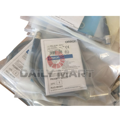 New Omron E2E-X10D1-M1GJ Inductive Sensor, DC 2-Wire, M30, 10mm Shielded, 8mm