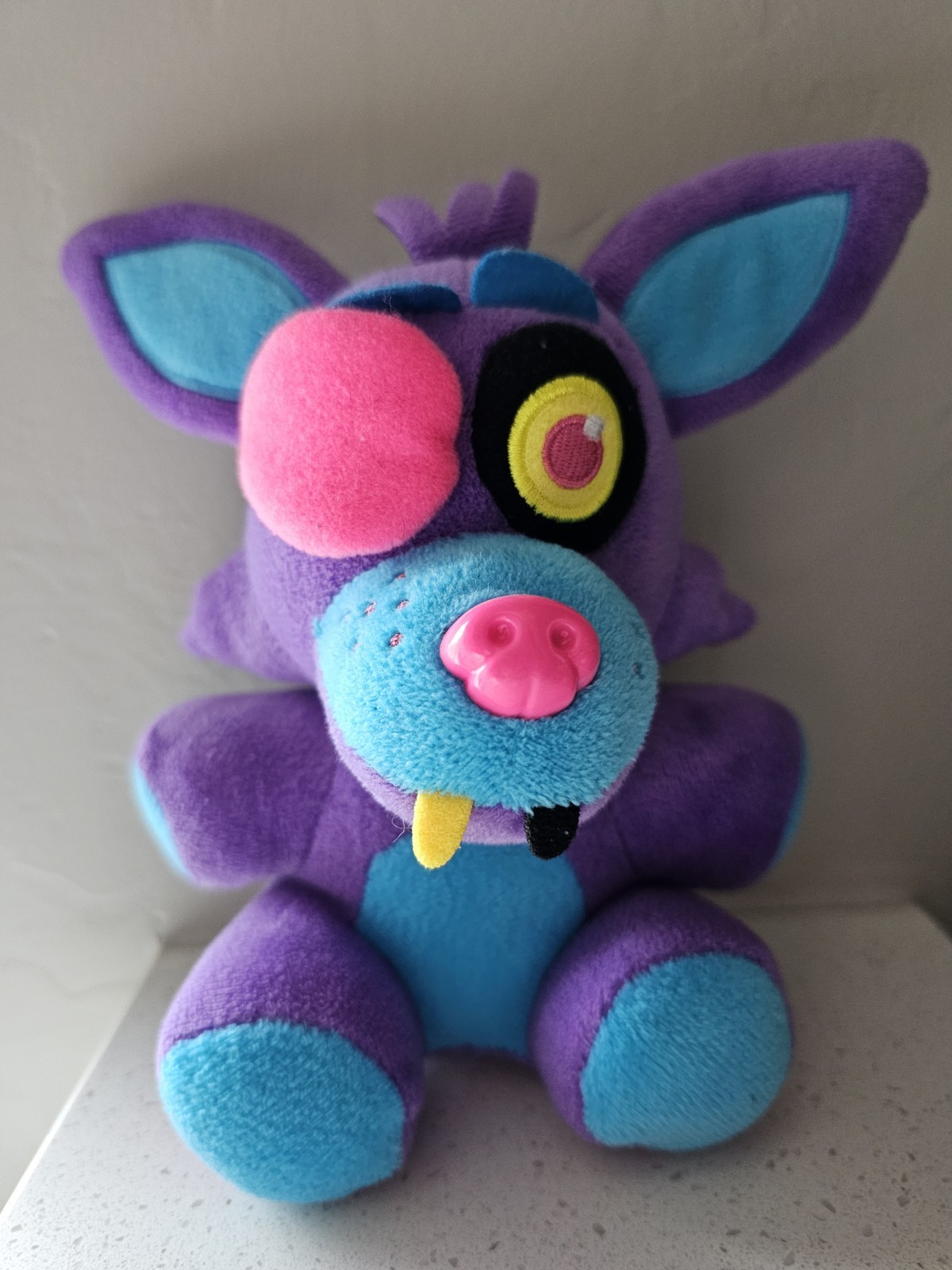 2017 Funko FNAF Five Nights At Freddy's Purple  Blacklight Foxy Plush 8” No Tag
