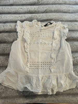 Zara Basic White Eyelet Ruffle Sleeveless Button Blouse Top Women's S Cotton