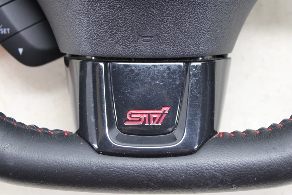 Conjunto de volante Subaru WRX STI 2018-2021 OEM LU72 Foto 2 de 4