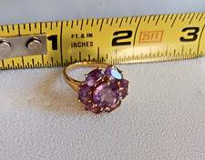 14K YELLOW GOLD SZ 5.75 PURPLE AMETHYST RING 7 STONES FLOWER DESIGN XLNT
