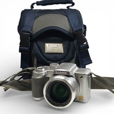 Panasonic LUMIX DMC-FZ5 5MP Digital Camera Silver 12x Zoom Leica Lens Bundle