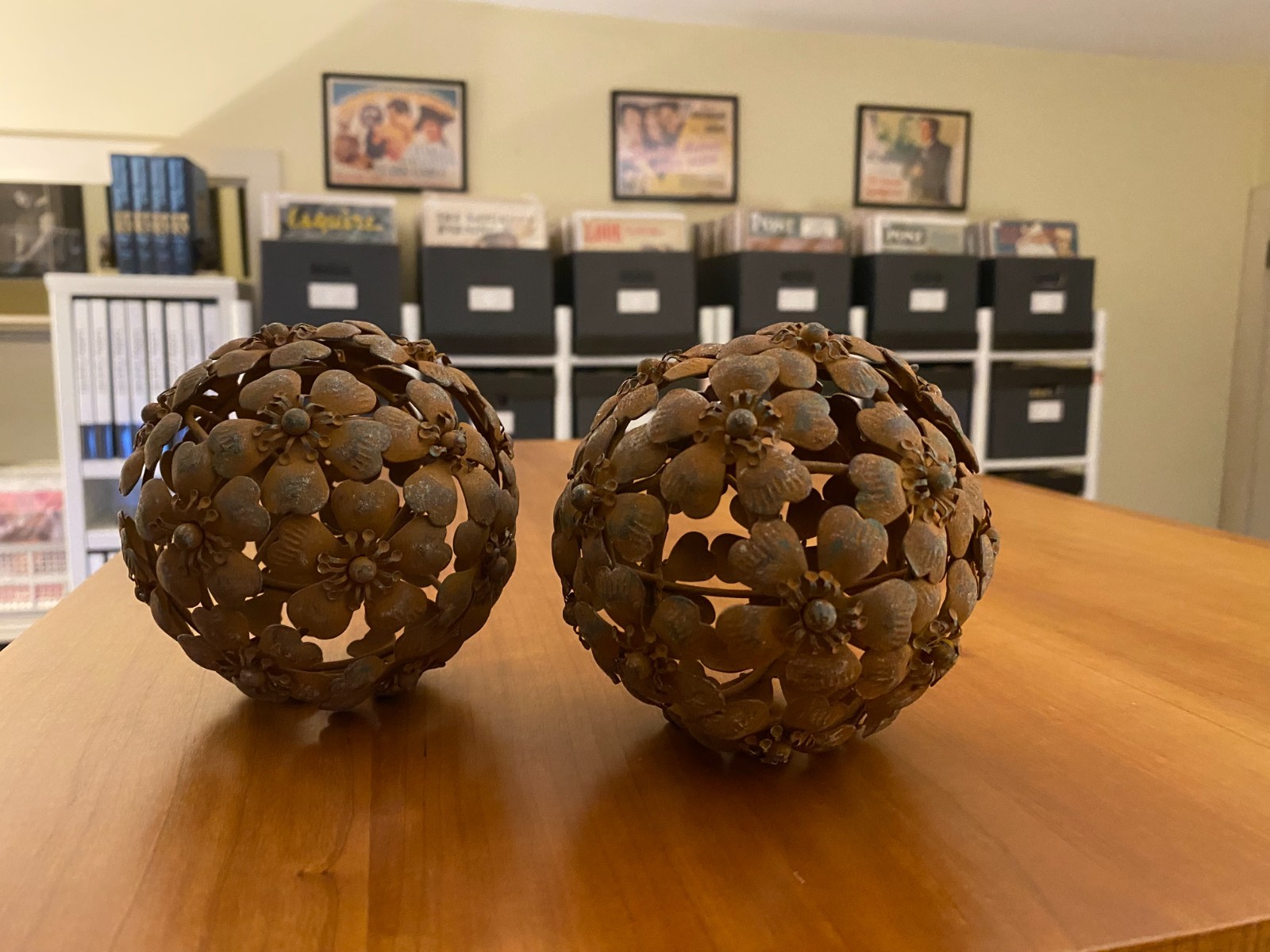 S/2 Home Decor 4" Metal Decorative Spheres / Modern Balls- Great Accent Pieces!