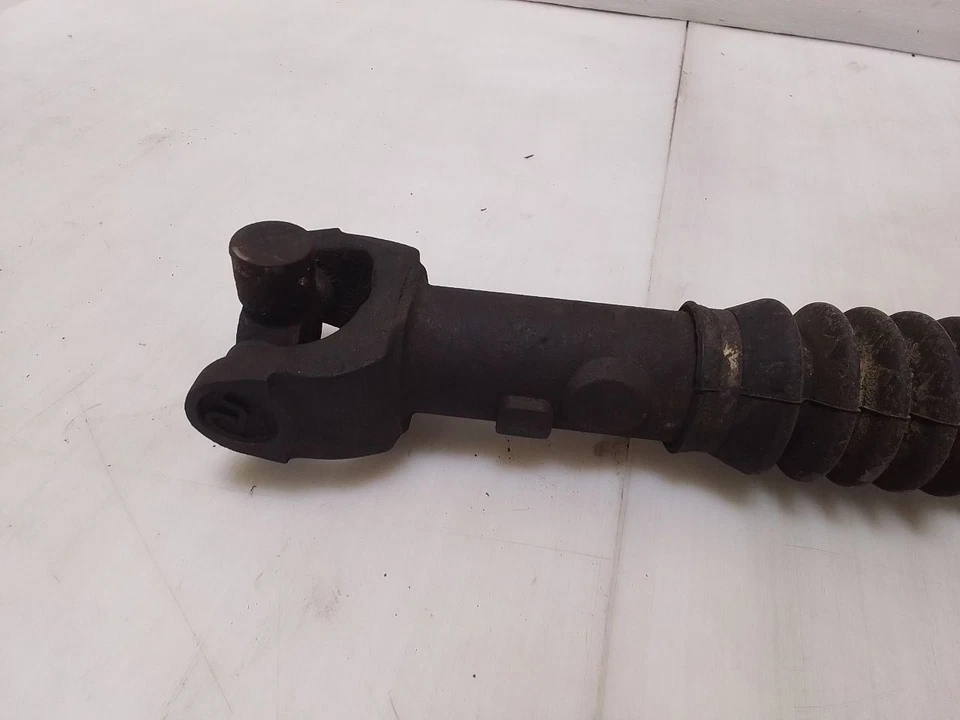 吉普 TJ 牧马人前传动轴 4.0L 自动 Trans P52098378AB 1997 - 2002 146992 — 第 3/4 张图片