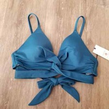 NWT Shade  Shore Blue Twist Front Bikini Top Size 34B