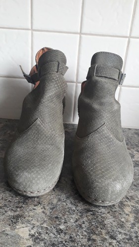 ART COMPANY SHOES- OLIVE GREEN - LEATHER BOA - GREAT CONDITION - UK5/EU38 - Picture 2 of 10