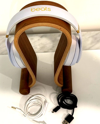 Beats by Dr. Dre Studio 3 Wireless Headphones - White & Gold