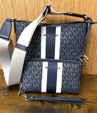 Michael Kors Jet Set Small Signature Messenger Crossbody Bag Navy Wallet Set