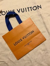 Authentic LOUIS VUITTON 8.5 X 7 inch   Paper Gift Shopping Bag