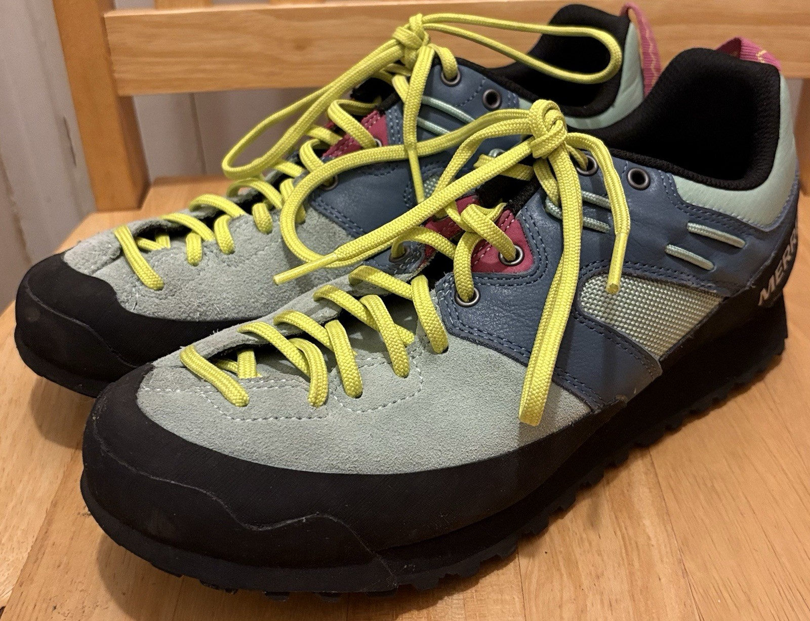 Scarpe da trekking Merrell Catalyst scamosciate da uomo taglia 8 Vibram CONDIZIONI FANTASTICHE
