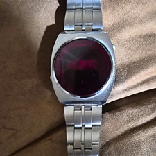 Vintage LED Digital Quartz Wristwatch Black Dial Silver Stainless Bracelet