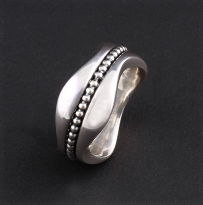 Georg Jensen Sterling Ring # 574B. Silber. Modern. Regitze Overgaard. NEU