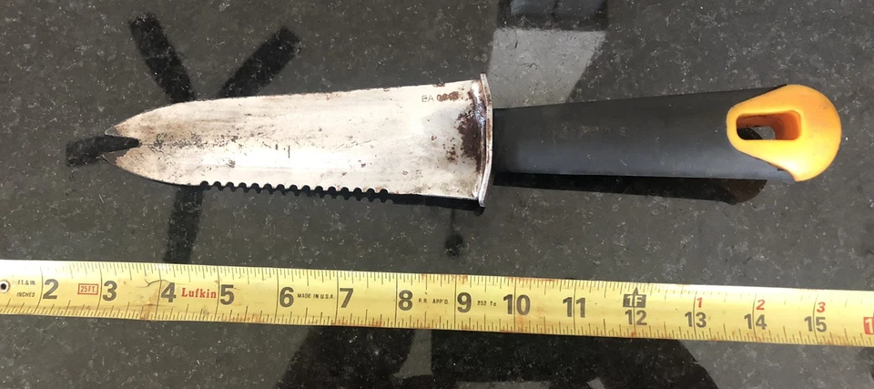 Fiskars 7" herramienta de excavación para jardín o caza del tesoro Foto 2 de 3