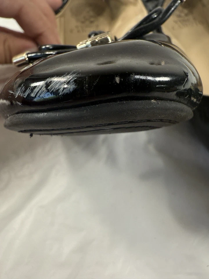 Vince Camuto Shoes Women’s 7 ERYN Ballet Flats Black Patent Leather Slip on - Image 4 of 4