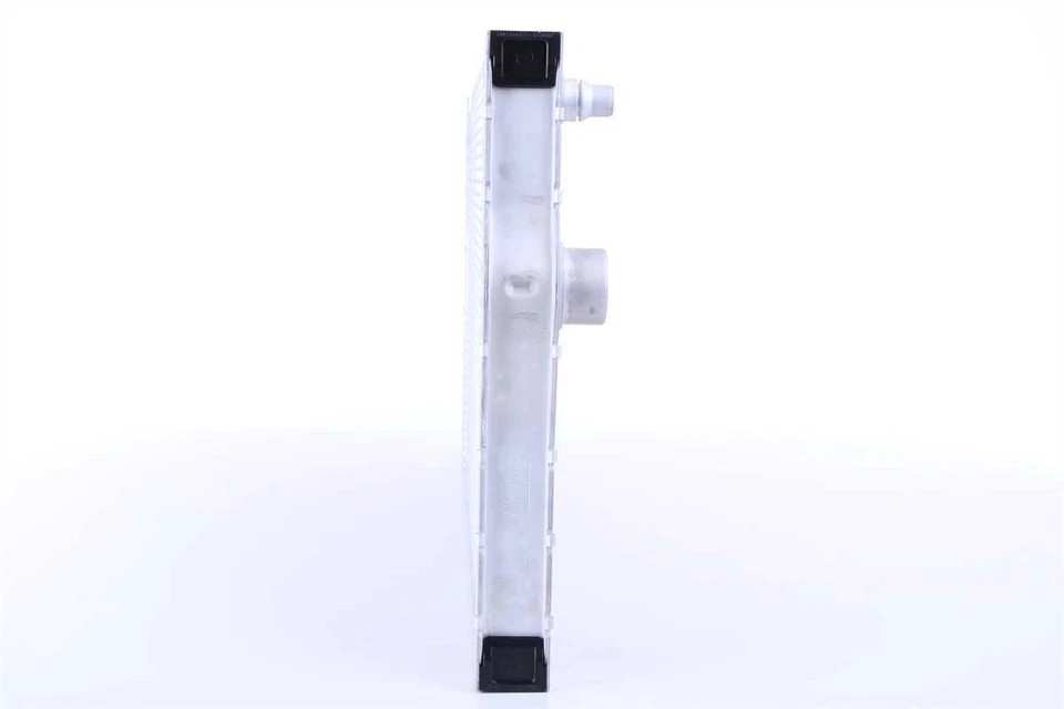 Радиатор подходит для 2010-2016 BMW 535i GT 535i GT xDrive, 535i xDrive NISSENS NORTH AM - Изображение 4 из 4