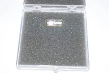 NEW THORLABS MRA05-E03 - Right-Angle Prism Dielectric Mirror, 750 - 1100 nm, L =