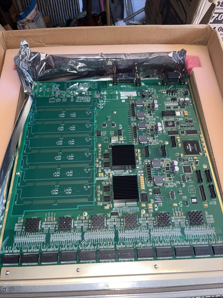 Nuevo módulo Nortel DS1404077, Passport 8348TX 48 puertos 10/100, Z1 Foto 3 de 4