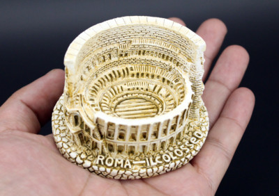 mini The Colosseum roman empire tourist souvenir Collection of