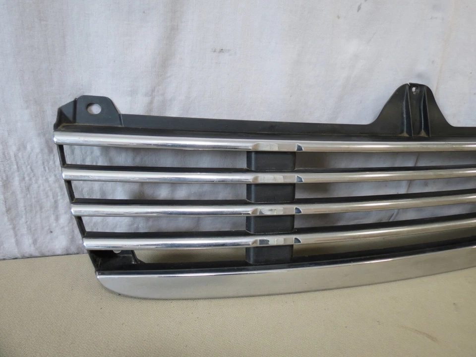 02-06 Mercedes Sprinter parachoques delantero superior radiador parrilla cromo OEM Foto 4 de 4