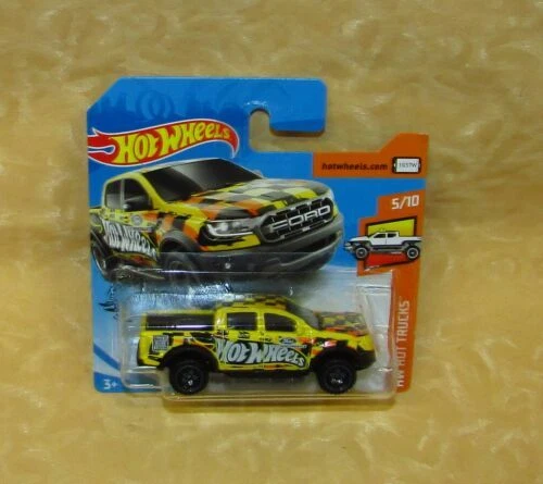 Articoli di modellismo statico scala 1:9 per Ford