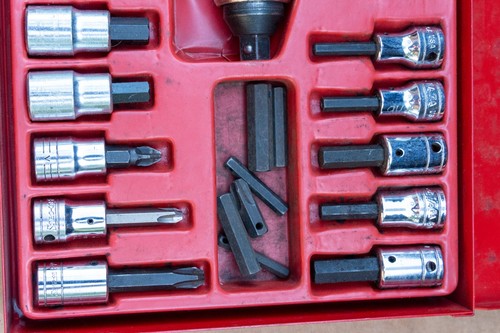 Snap On Tools PIT2230E 3/8" Impact Driver Set in Steel case - Picture 4 of 5
