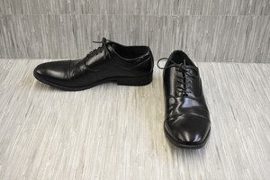 kenneth cole unlisted half time