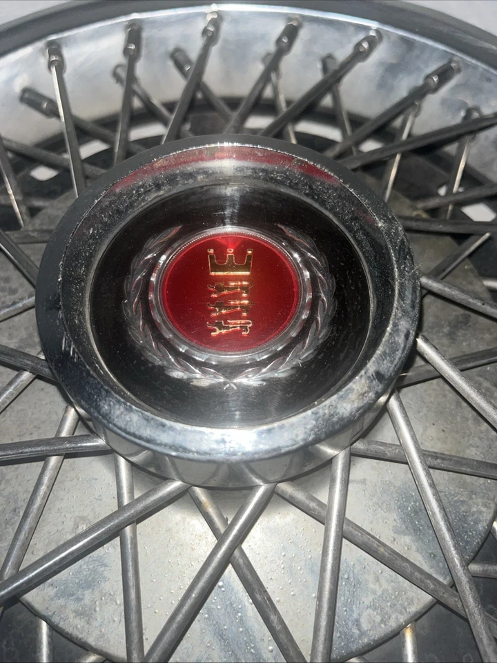 Ford Pinto Mercury Bobcat 1977-1980 de colección tapacubos cubierta de rueda antigua Foto 2 de 4