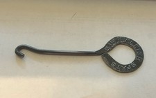 VINTAGE ANTIQUE SIR RALEIGH SPATS BUTTON HOOK