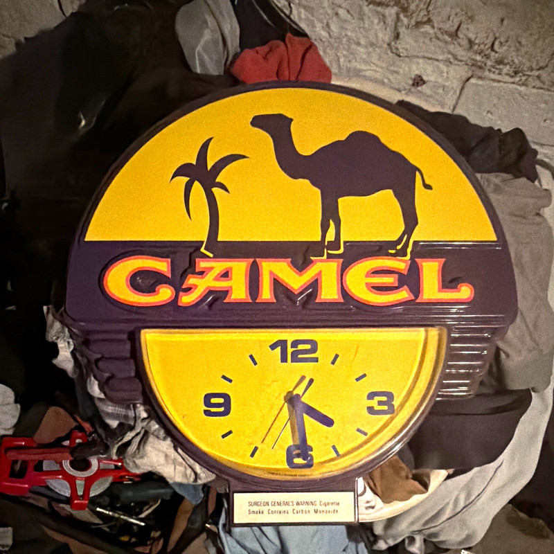 Camel Cigarettes Advertising Battery Wall Clock Yellow  528800 collectible
