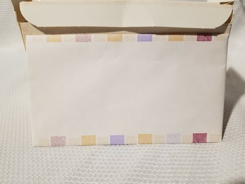 Box Of 32 Looney Tunes Envelopes 1997 - Picture 7 of 8