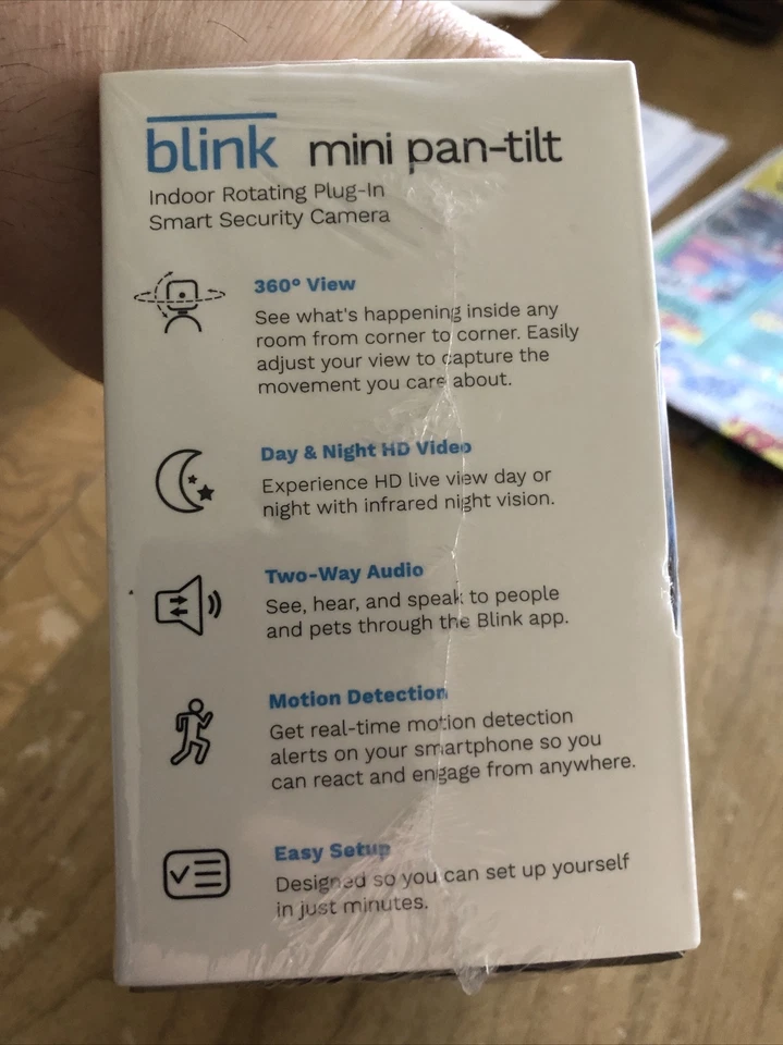Blink Mini Pan-Tilt Camera | Rotating indoor plug-in smart security camera HD - Image 3 of 4