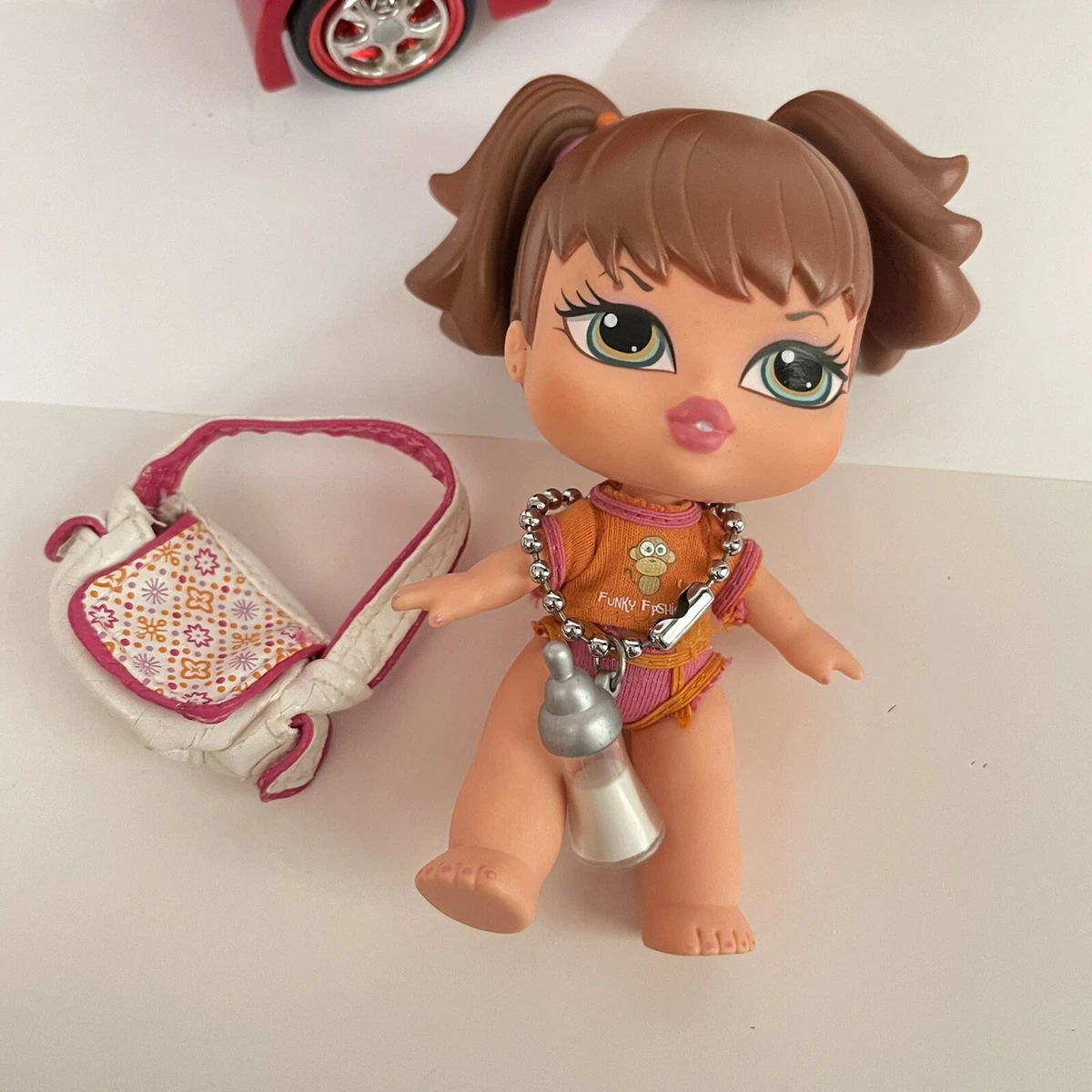 Bratz Babyz Baby Doll Rockin Red Wagon & Meygan Real Spinner HubCaps 2005