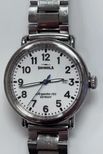 SHINOLA RUNWELL 41MM QUARTZ WHITE DIAL ST. STEEL BAND USED CONDITION