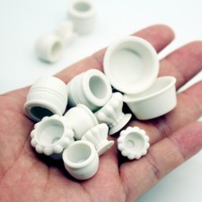 10PC 1/12 Scale Dollhouse Miniatures Accessories Vintage Empty Flowerpot Garden