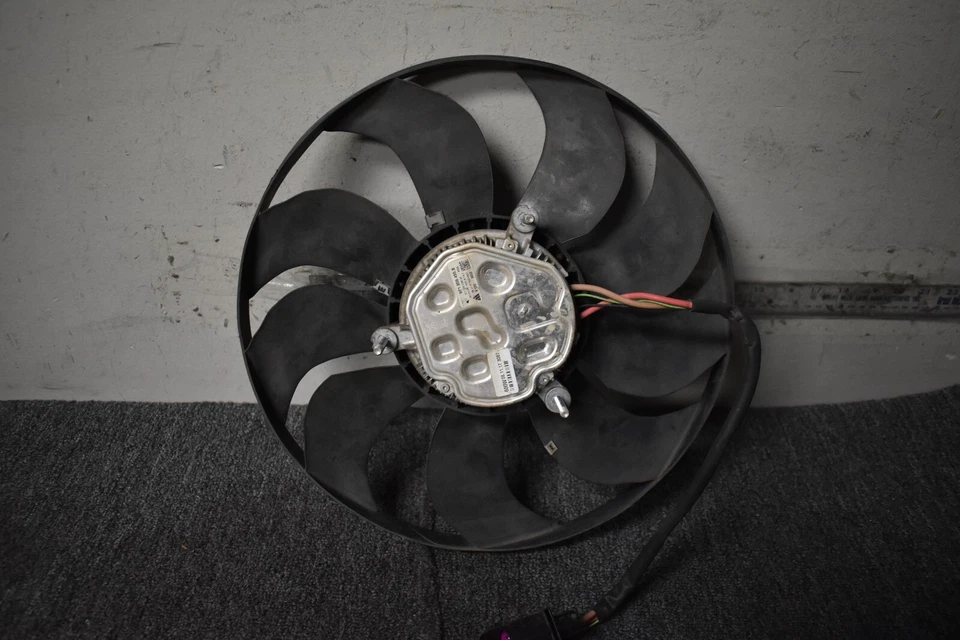 Ventilador de refrigeración del motor Porsche 718 Cayman S 2017-2020 OEM de fábrica Foto 4 de 4