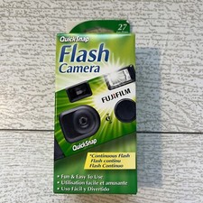 FUJIFILM QuickSnap Flash 400 Speed 1 Time Use Disposable Camera 27 Exposures 