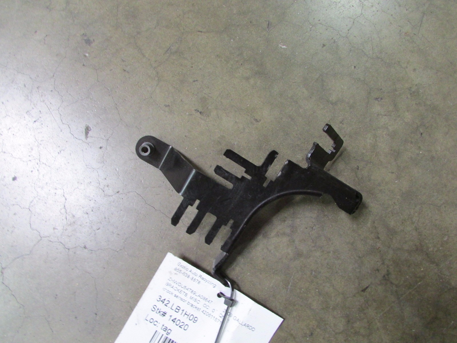 Lamborghini Gallardo, Knock Sensor Bracket, Used, P/N 420611671